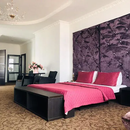 Arkpalmira Hotel Odessa