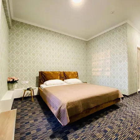 Hotel Arkpalmira 2*