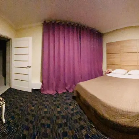 Hotel Arkpalmira 2*