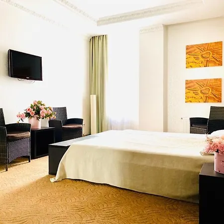 Arkpalmira Hotel Odessa