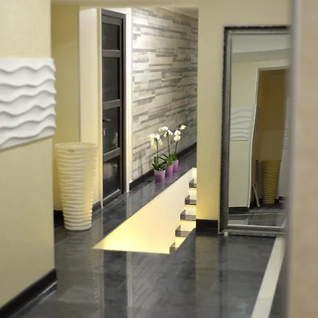 Hotel Arkpalmira 2*