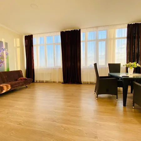 Hotel Arkpalmira