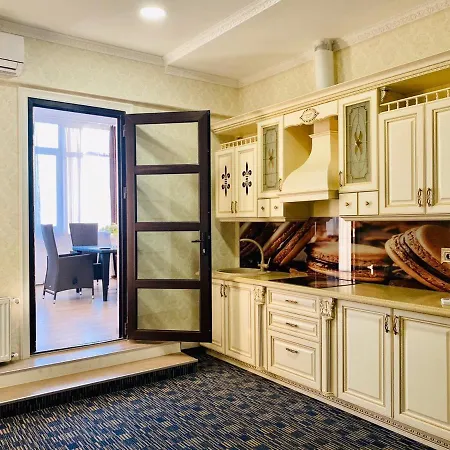 Hotel Arkpalmira Oděsa