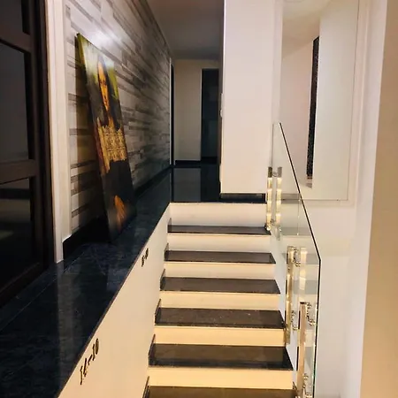 Hotel Arkpalmira