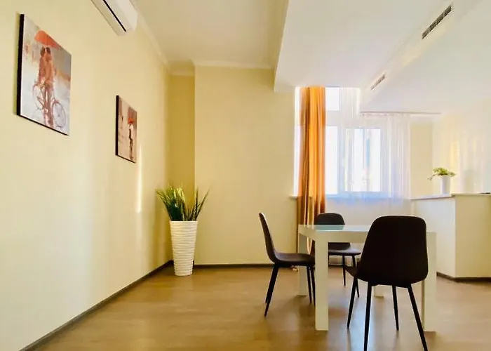 Hotel Arkpalmira Odessa